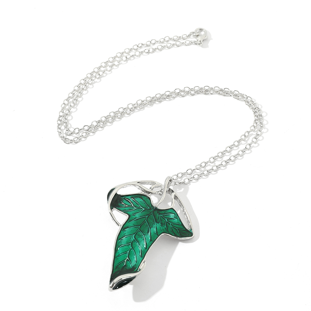 Vintage Green Leaf Pendant Nec - Vintage Fashion Blog review and price