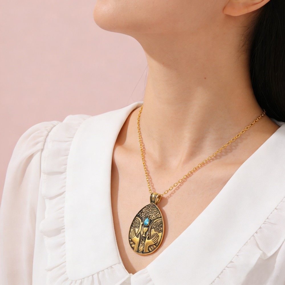 Vintage Game Pendant Necklace  - Vintage Fashion Video review and price