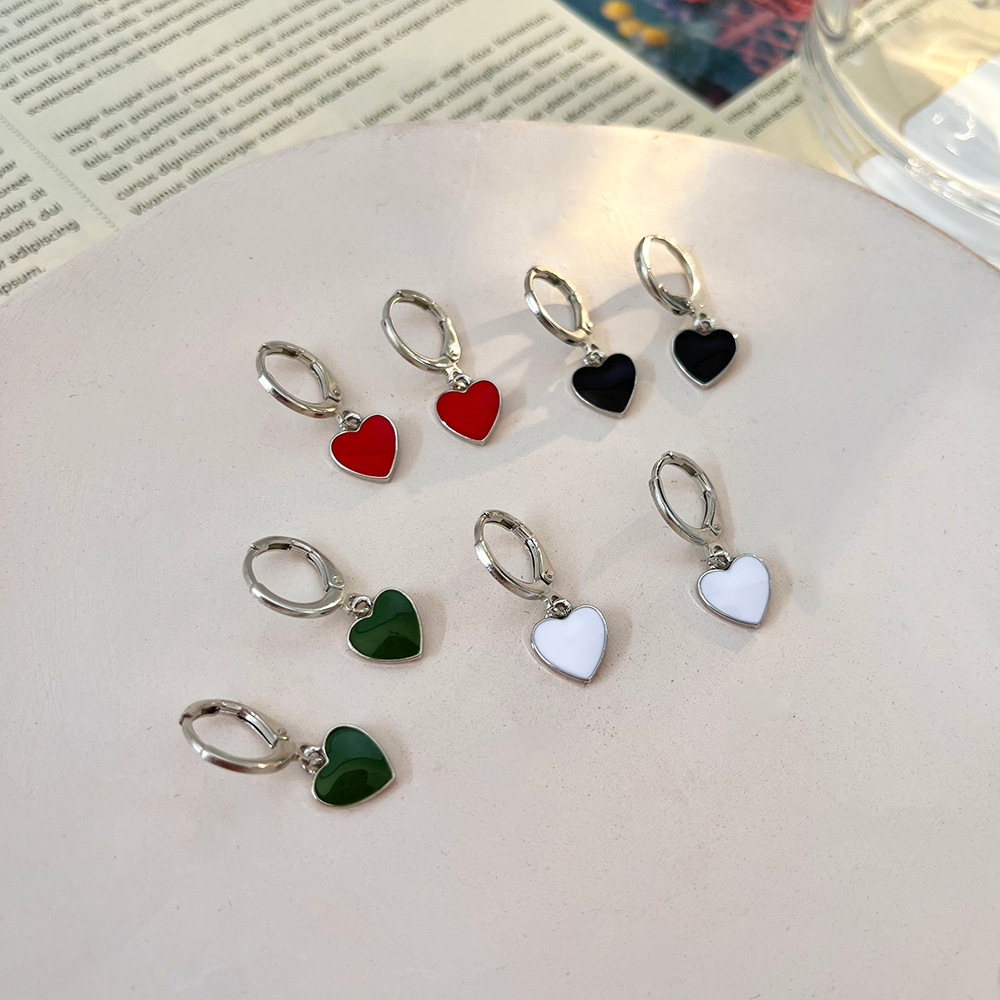 Vintage Red Heart Earrings Fas - Vintage Fashion Guild review and price