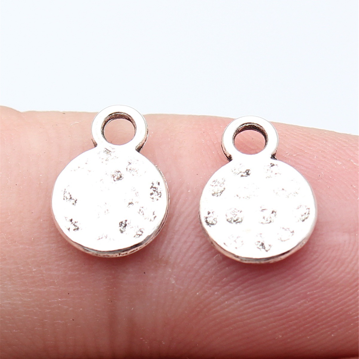 WYSIWYG 40pcs 11x8mm 3 Colors  - Vintage Fashion Blog review and price