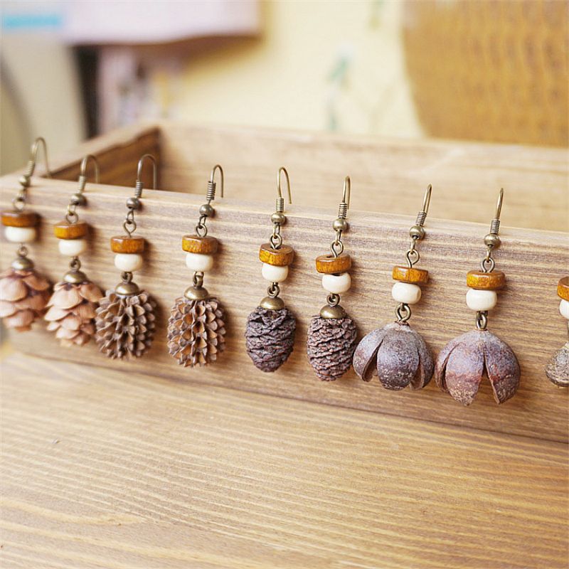 Vintage Wooden Plant Earring U - Vintage Fashion Guild review and price