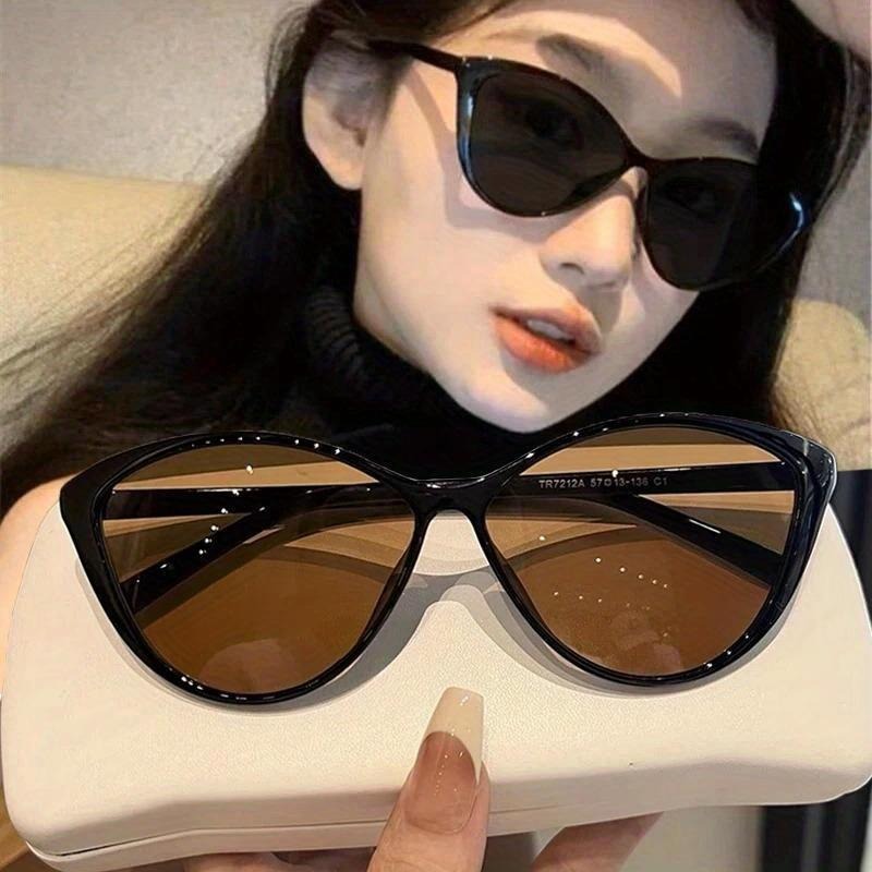 1Pc Retro Frame Cat Eye Sungla - Vintage Fashion Girl review and price